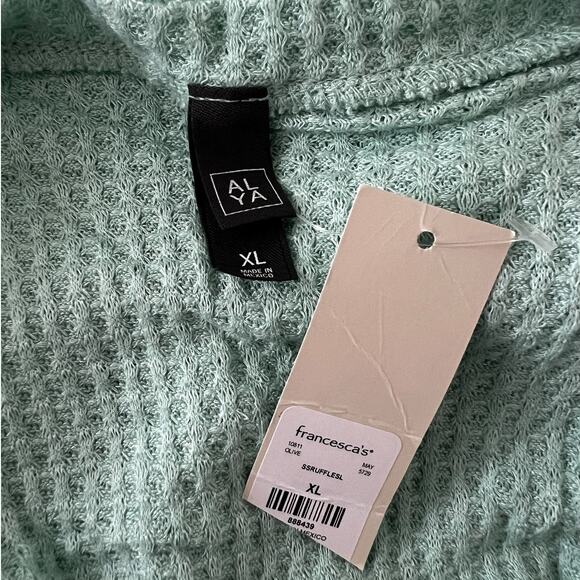 Francesca's Alya Womens Short Sleeve V Neck Pullover Top XL - Picture 5 of 8